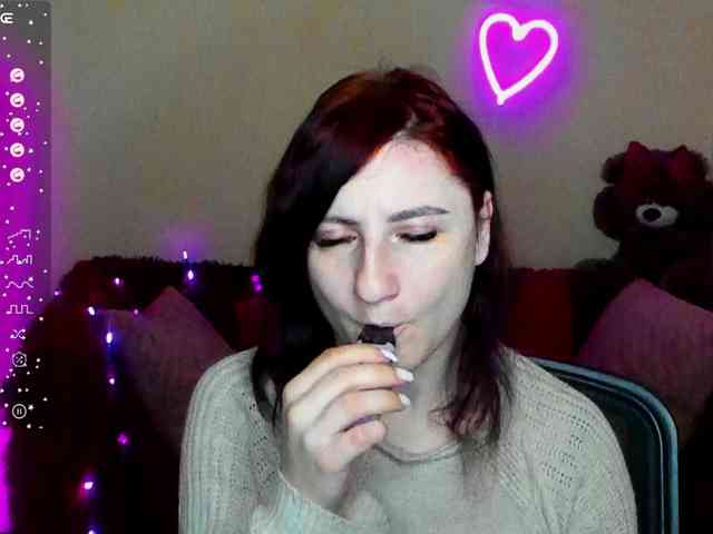 Musekittyjeni112 webcam