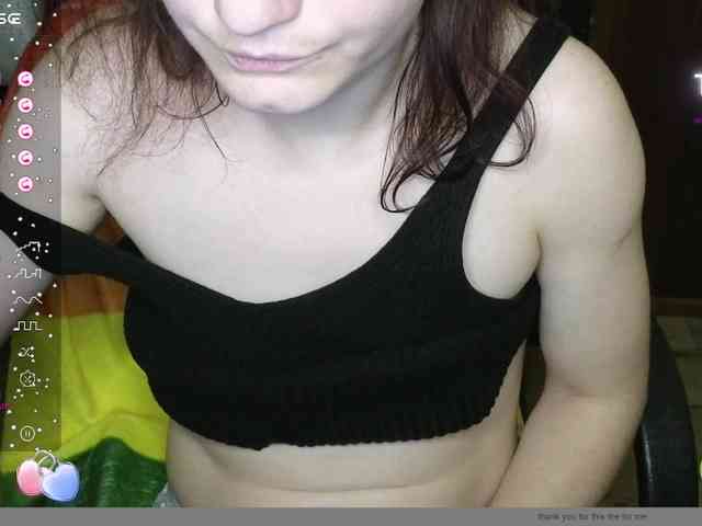 Musekittyjeni112 webcam