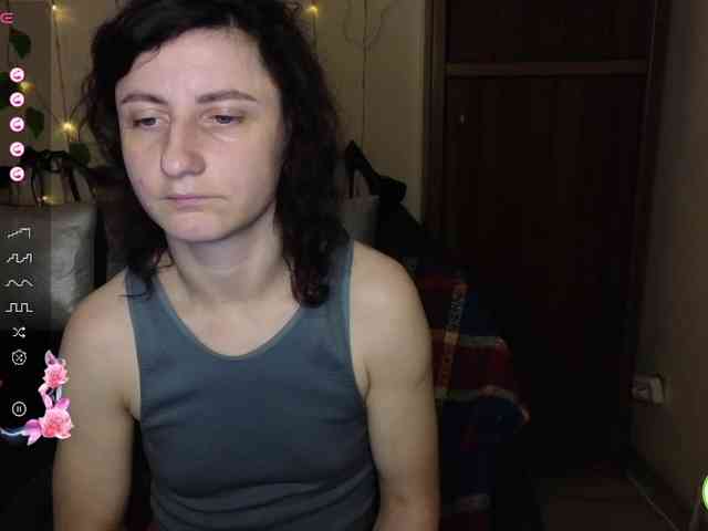 Musekittyjeni112 webcam