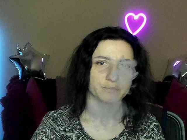Musekittyjeni112 webcam