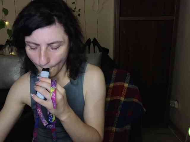 Musekittyjeni112 webcam
