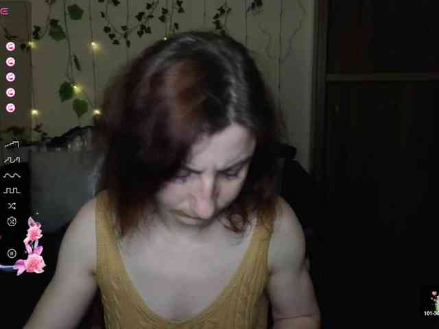 Musekittyjeni112 webcam
