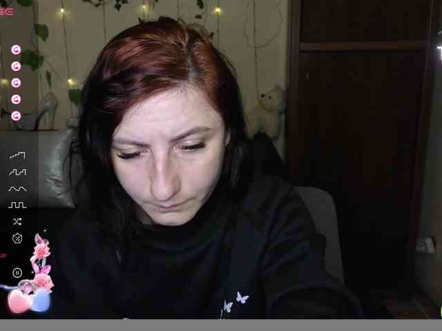 Musekittyjeni112 webcam