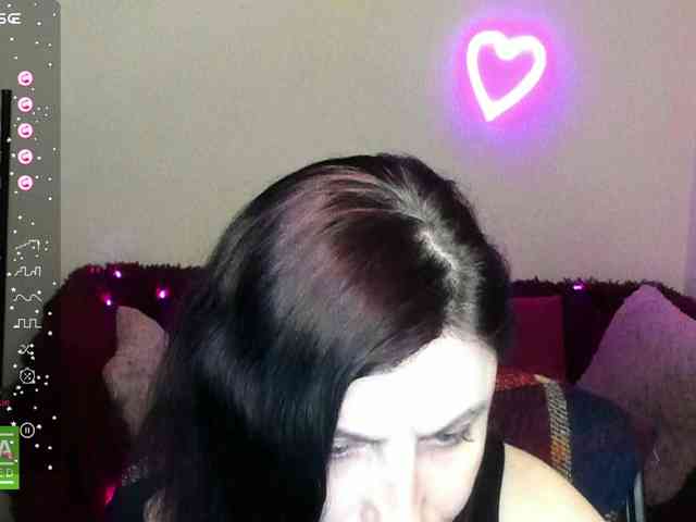 Musekittyjeni112 webcam