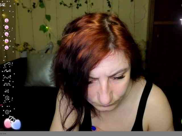 Musekittyjeni112 webcam