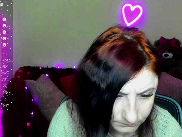 Musekittyjeni112 webcam