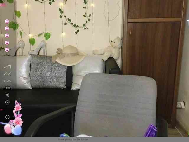 Musekittyjeni112 webcam