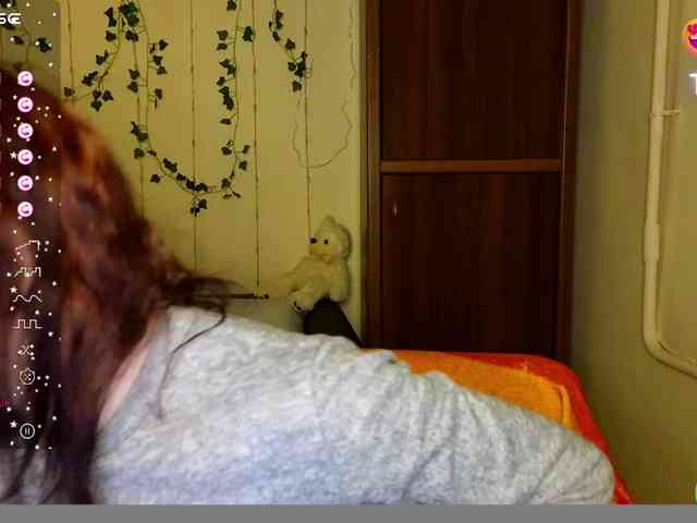 Musekittyjeni112 webcam