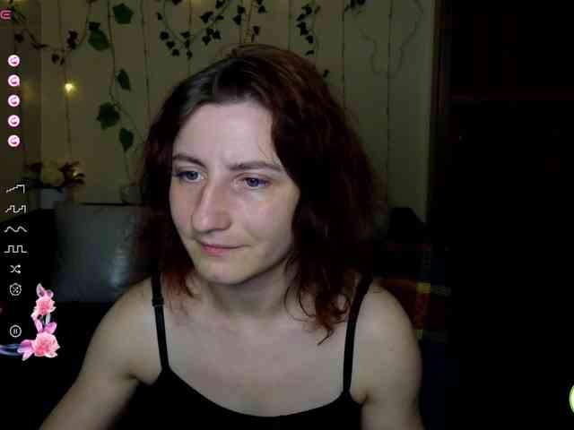 Musekittyjeni112 webcam