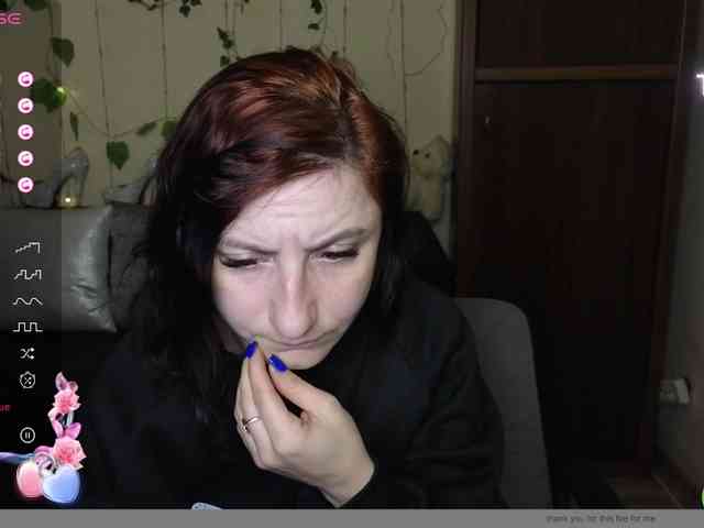 Musekittyjeni112 webcam