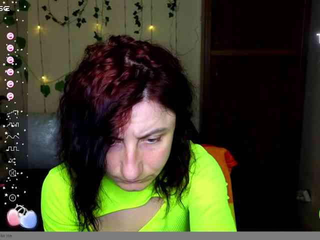 Musekittyjeni112 webcam