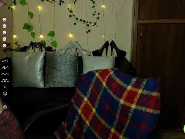 Musekittyjeni112 webcam