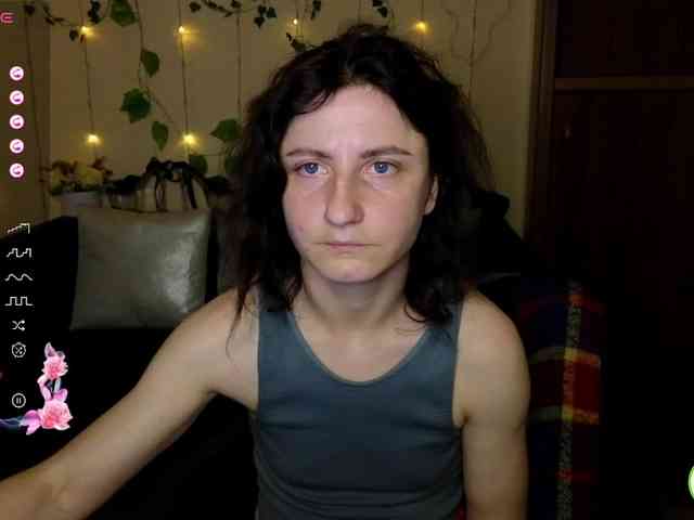 Musekittyjeni112 webcam