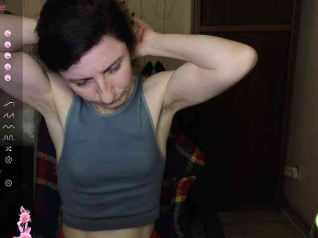 Musekittyjeni112 webcam