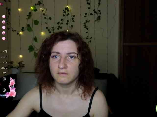 Musekittyjeni112 webcam