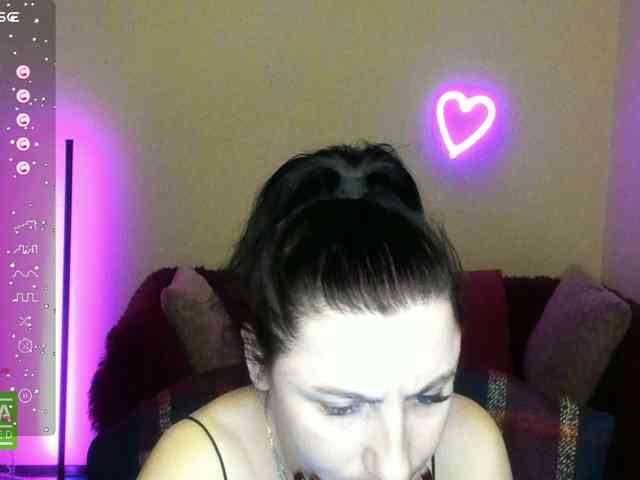 Musekittyjeni112 webcam