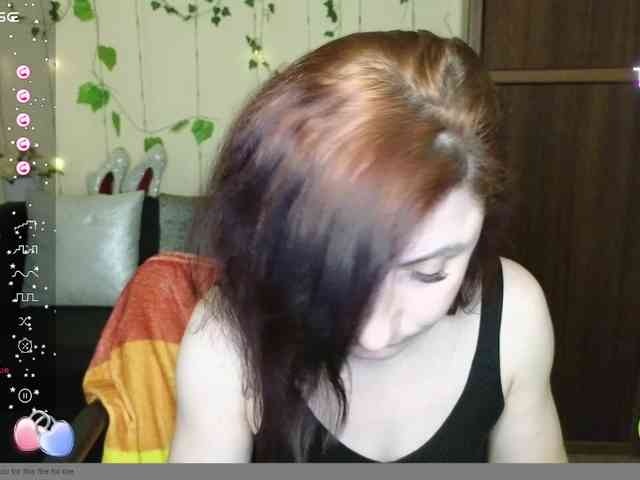 Musekittyjeni112 webcam