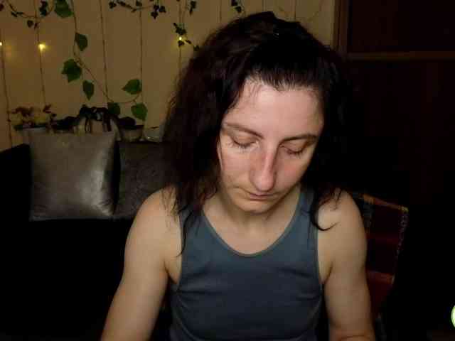 Musekittyjeni112 webcam