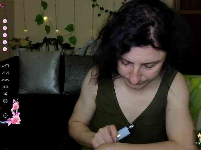 Musekittyjeni112 webcam