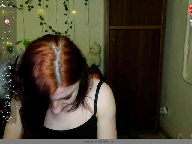 Musekittyjeni112 webcam