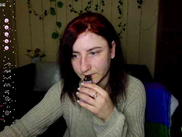 Musekittyjeni112 webcam