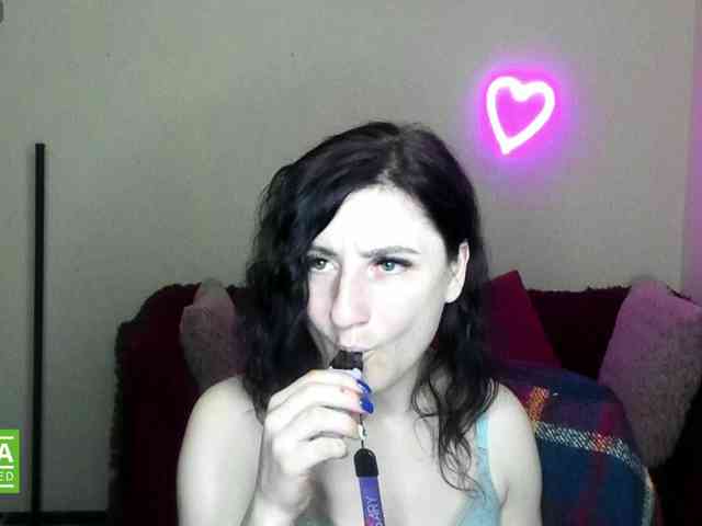Musekittyjeni112 webcam
