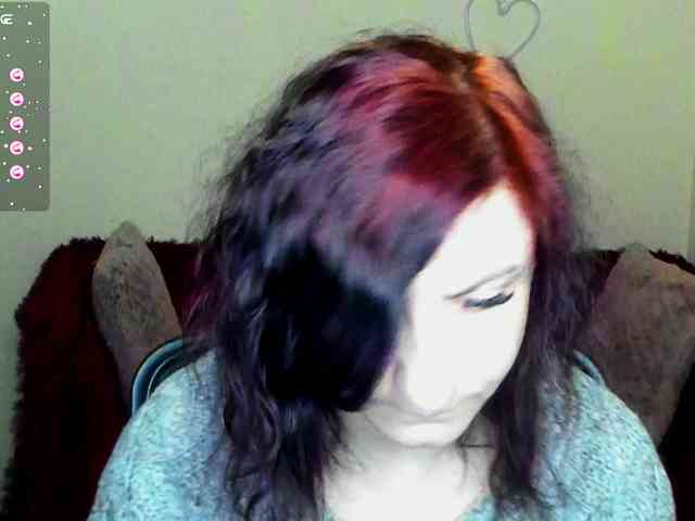 Musekittyjeni112 webcam