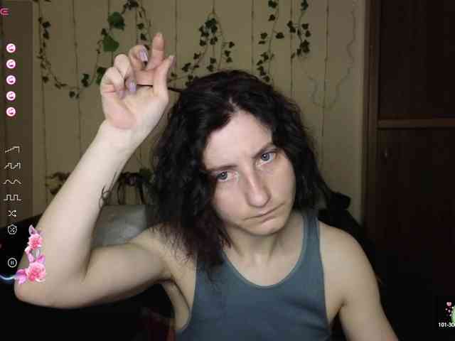 Musekittyjeni112 webcam