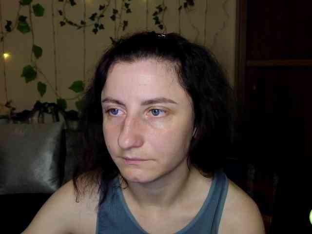 Musekittyjeni112 webcam