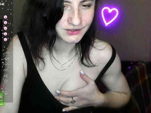 Musekittyjeni112 webcam