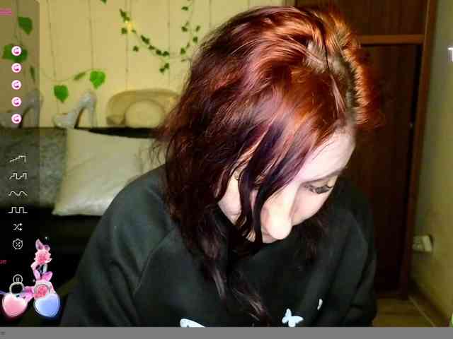 Musekittyjeni112 webcam