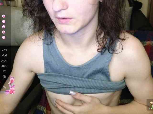 Musekittyjeni112 webcam
