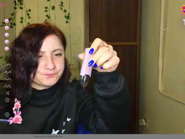 Musekittyjeni112 webcam