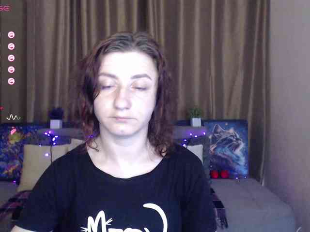 Musekittyjeni112 webcam
