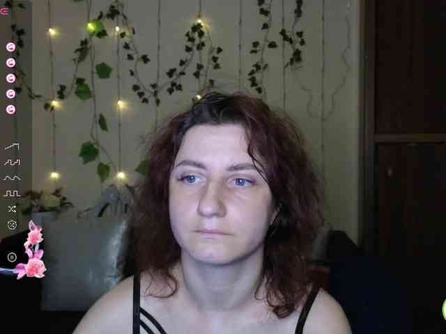 Musekittyjeni112 webcam