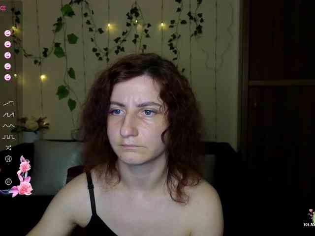 Musekittyjeni112 webcam