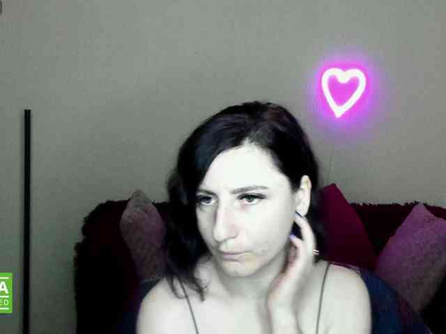 Musekittyjeni112 webcam