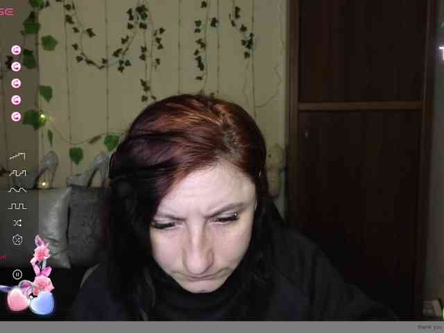 Musekittyjeni112 webcam