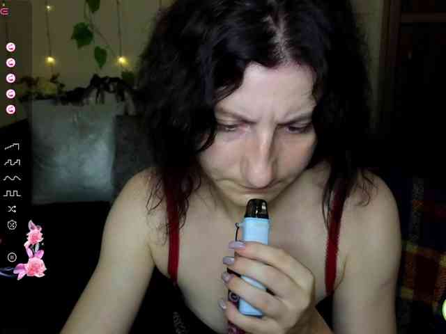 Musekittyjeni112 webcam