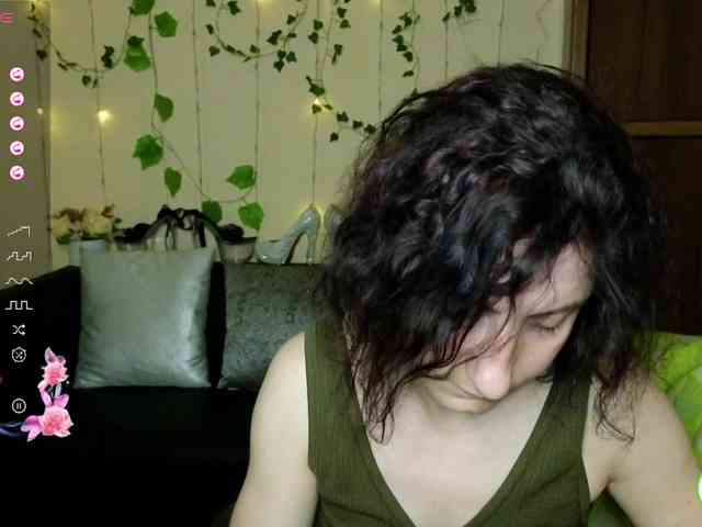 Musekittyjeni112 webcam