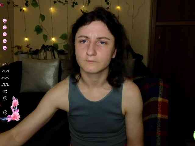 Musekittyjeni112 webcam