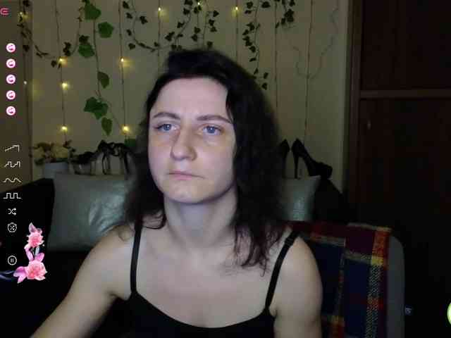 Musekittyjeni112 webcam