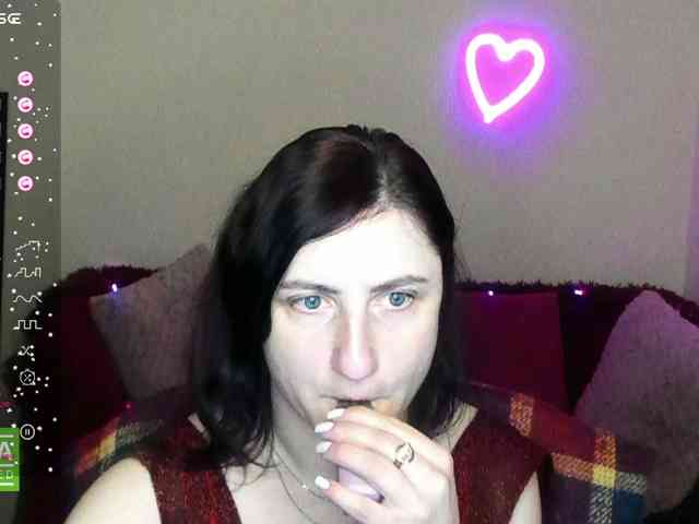 Musekittyjeni112 webcam