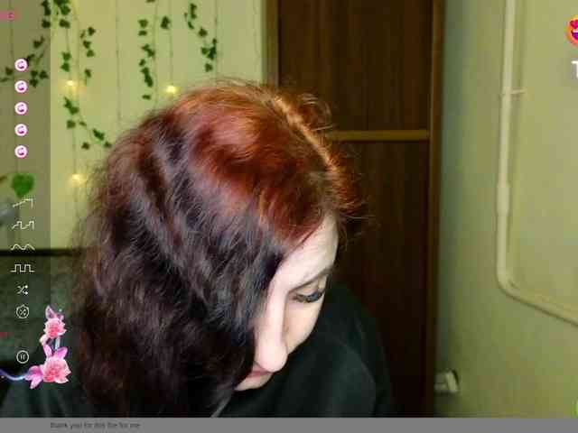 Musekittyjeni112 webcam