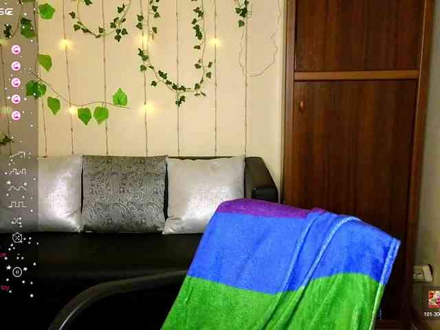 Musekittyjeni112 webcam