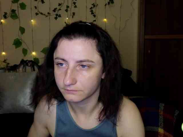 Musekittyjeni112 webcam