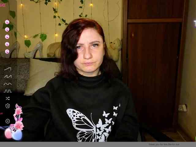 Musekittyjeni112 webcam