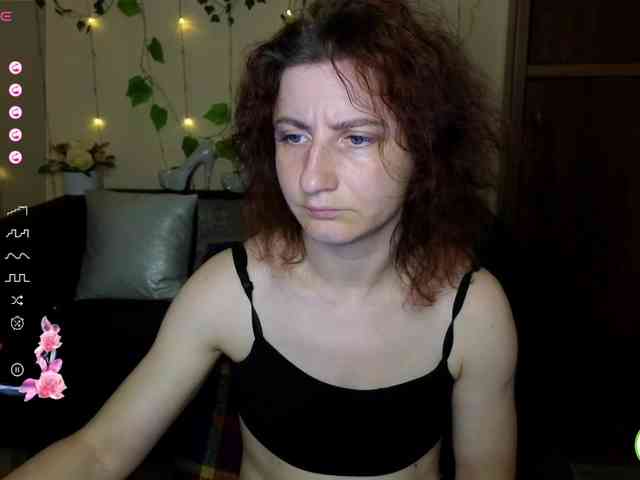 Musekittyjeni112 webcam