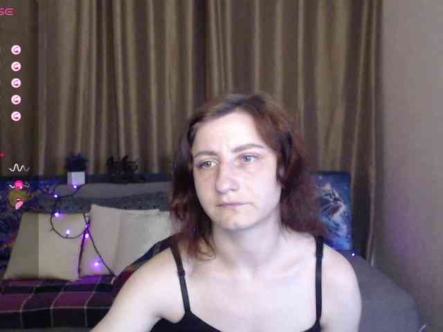 Musekittyjeni112 webcam
