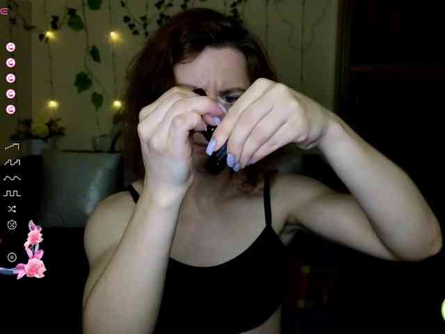 Musekittyjeni112 webcam